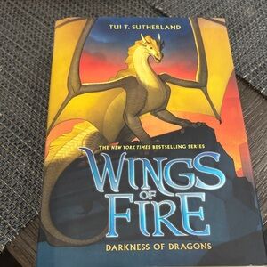Wings of Fire: Darkness of Dragons Book